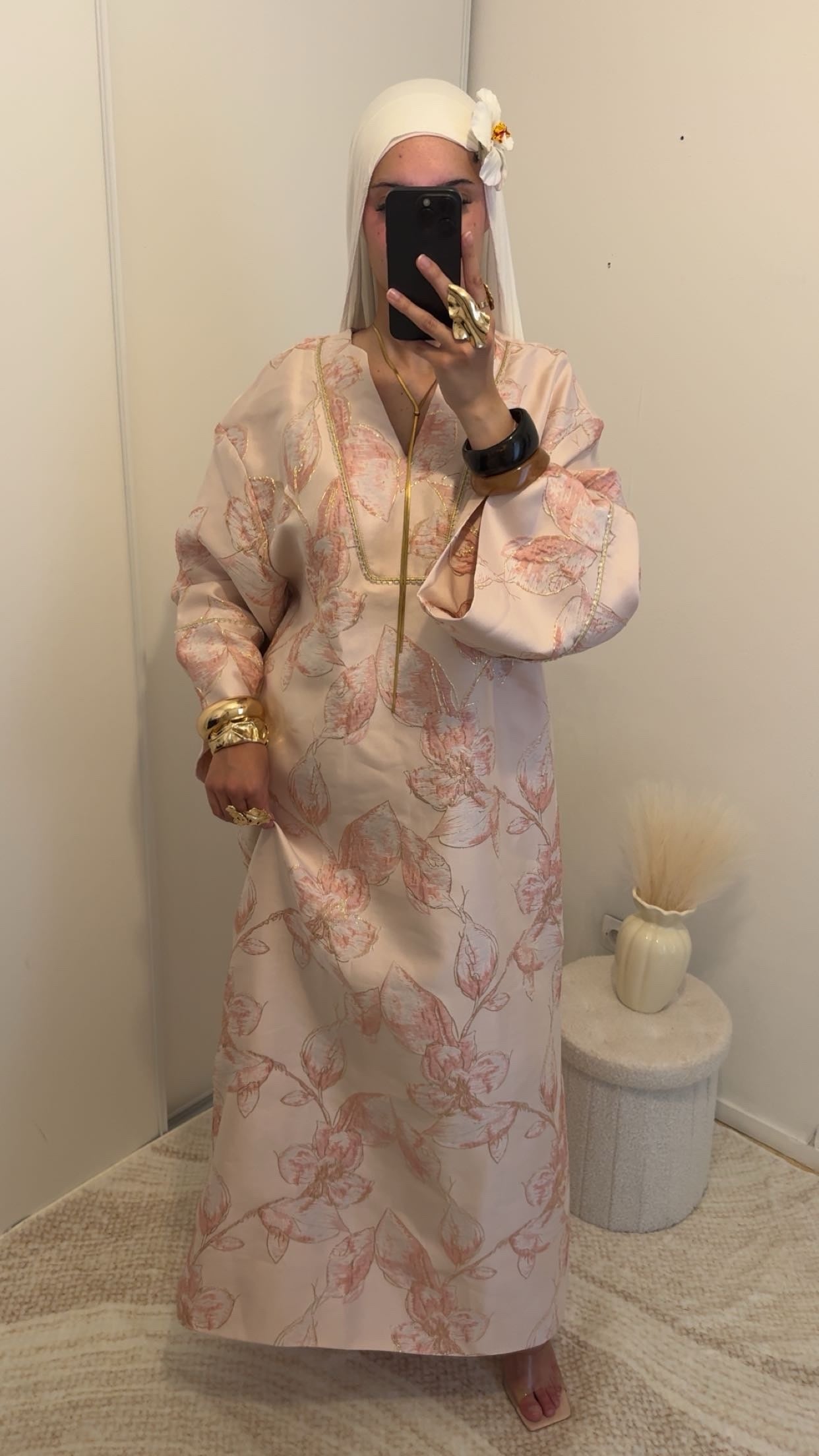 Robe brocard rose